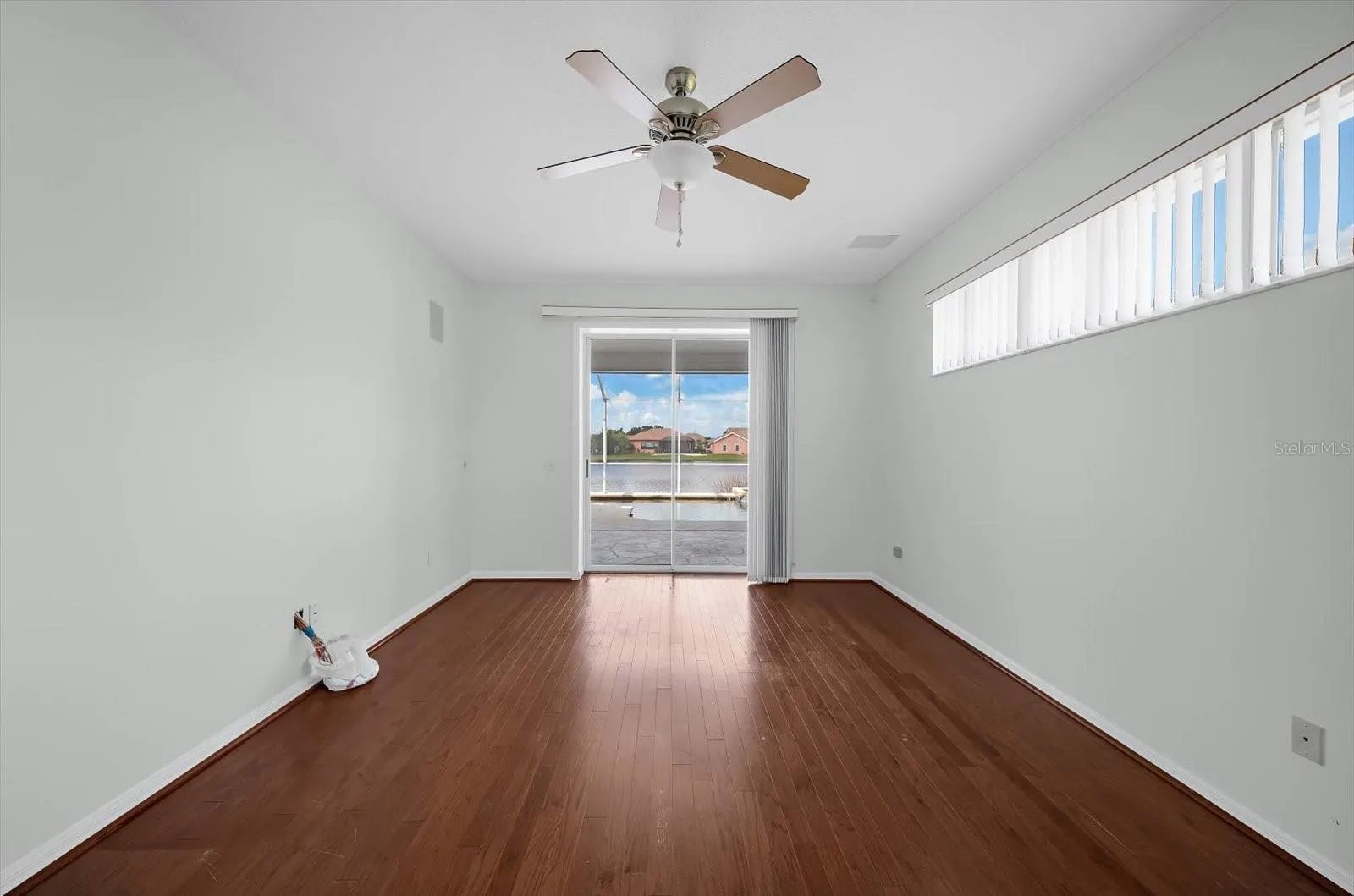 3715 72ND AVE. CIR E