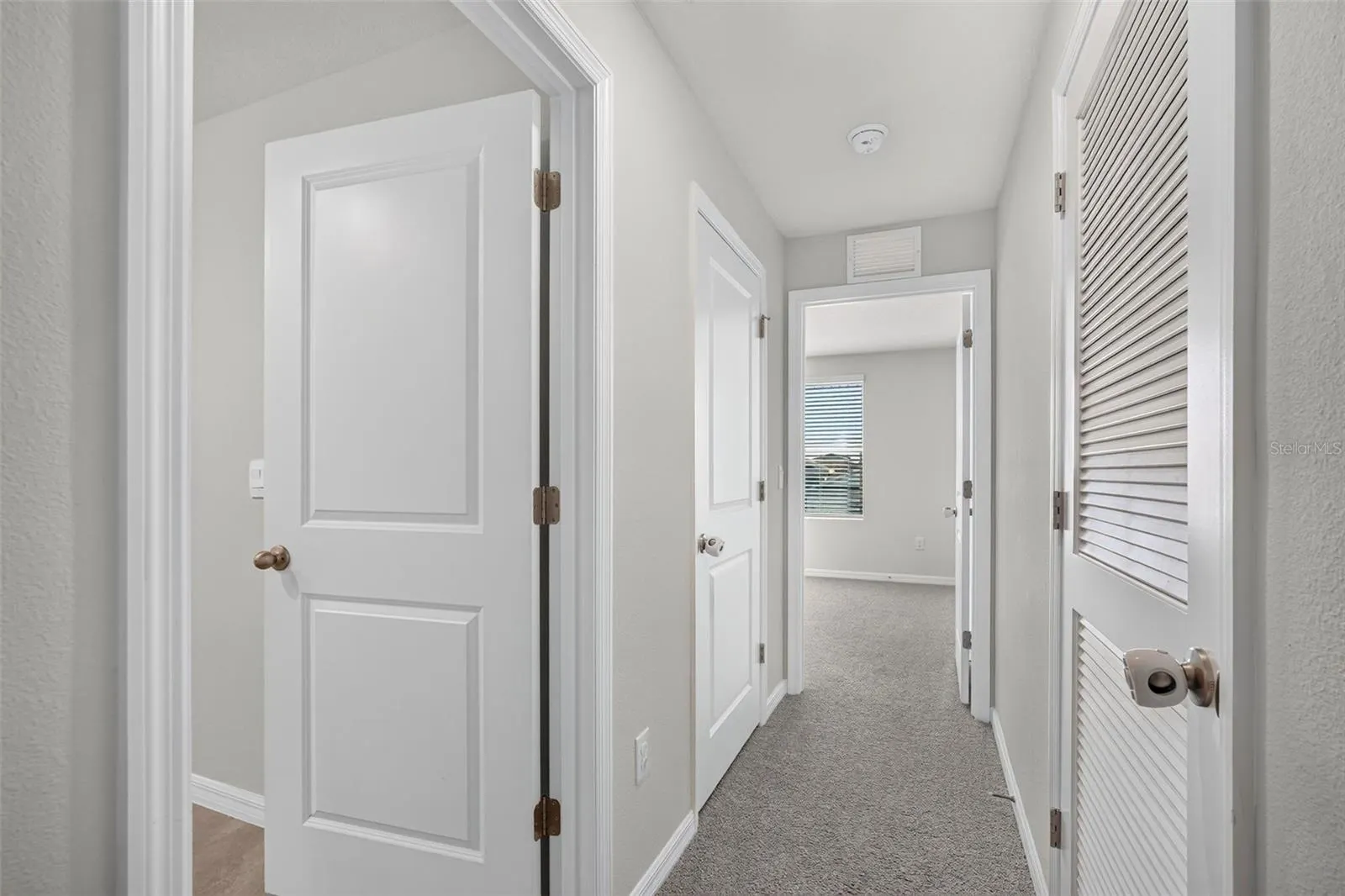5809 FLAGSTONE TRL