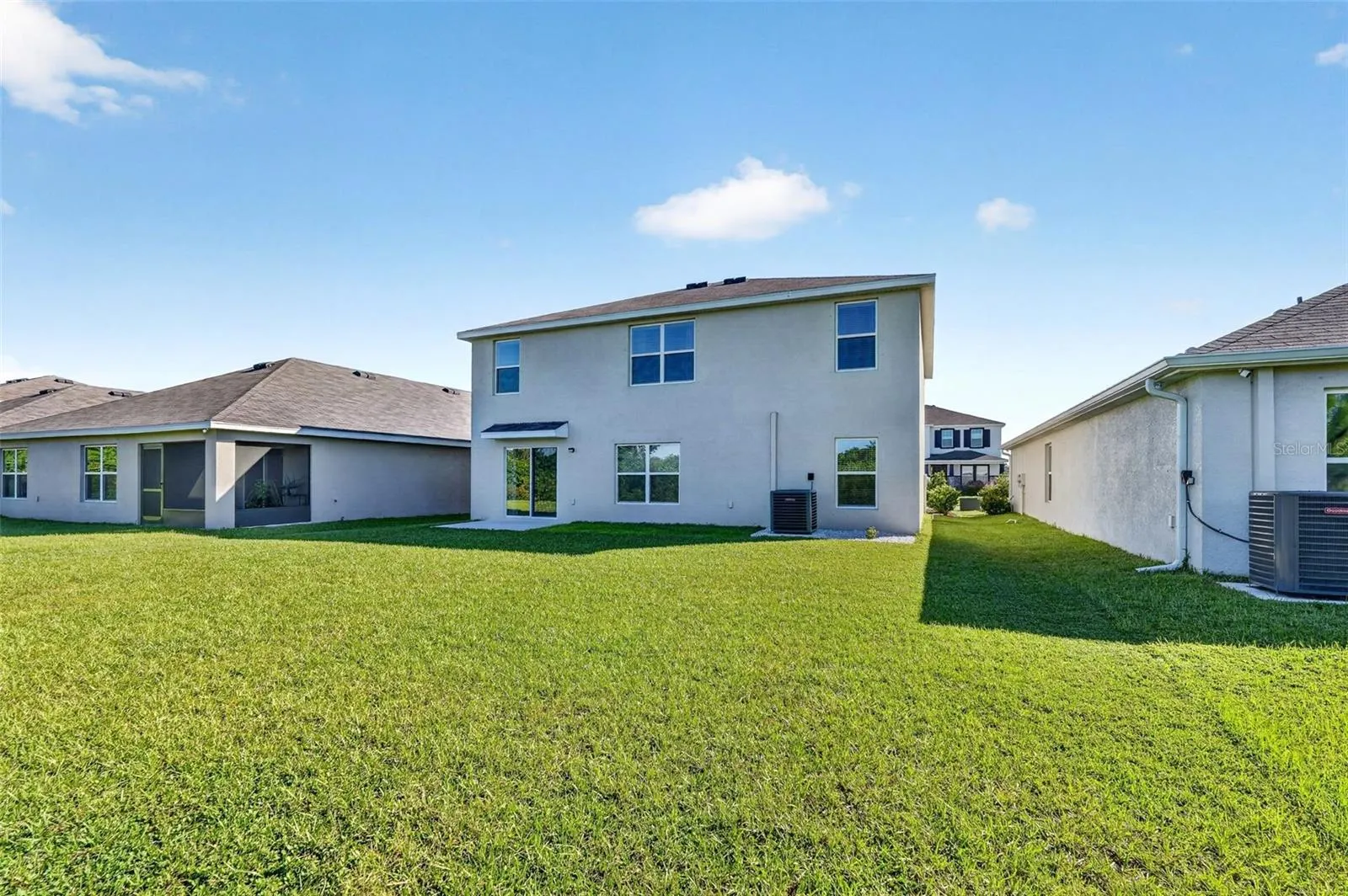 5809 FLAGSTONE TRL