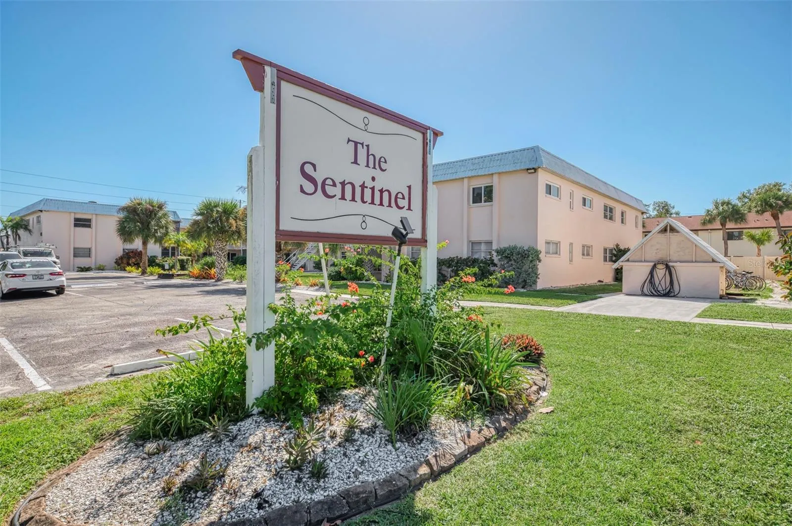 460 BASE AVE E #124 #124