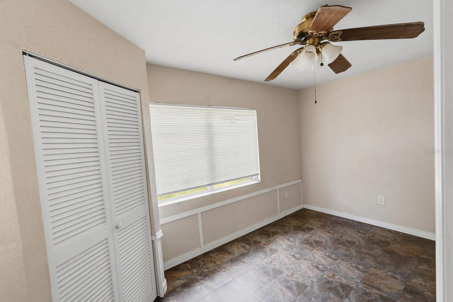 23083 CENTRAL AVE #C #C