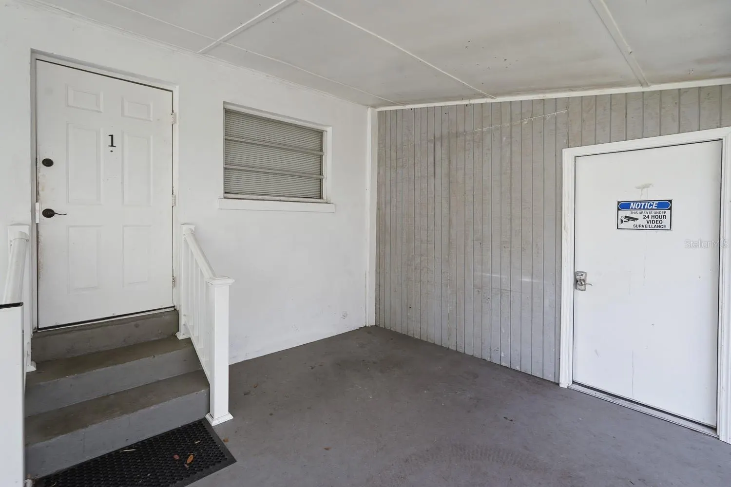 23083 CENTRAL AVE #C #C