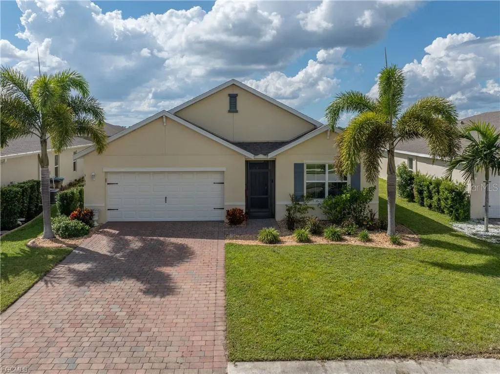 3190 ESTANCIA LN