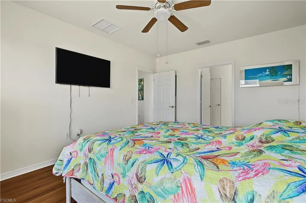 3190 ESTANCIA LN