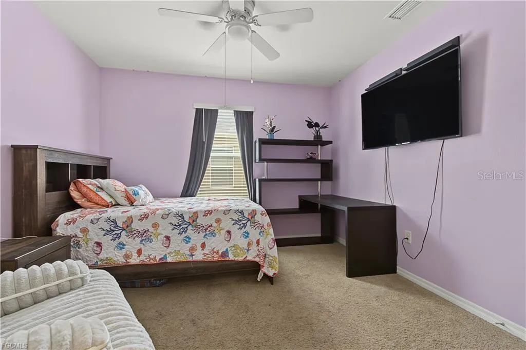 3190 ESTANCIA LN