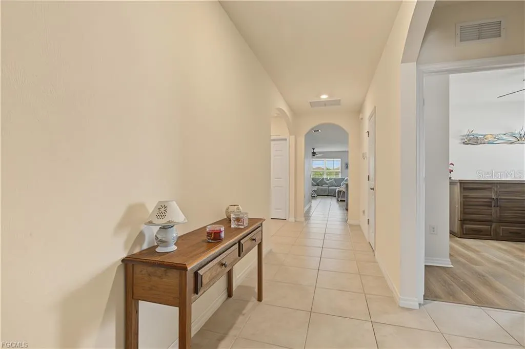 3190 ESTANCIA LN