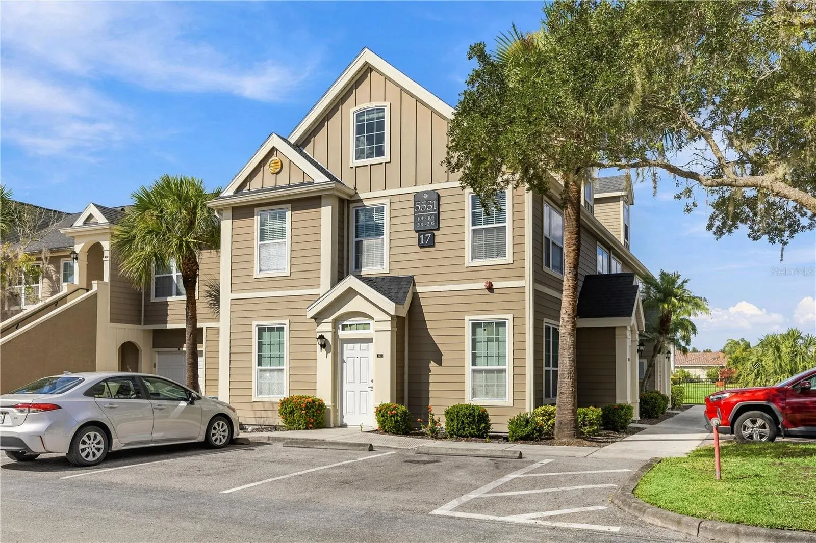 5531 ROSEHILL RD #203 #203