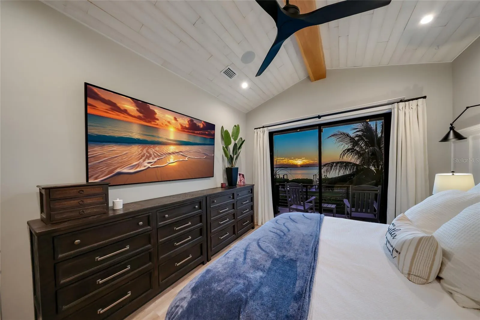 1707 PALMA SOLA BLVD