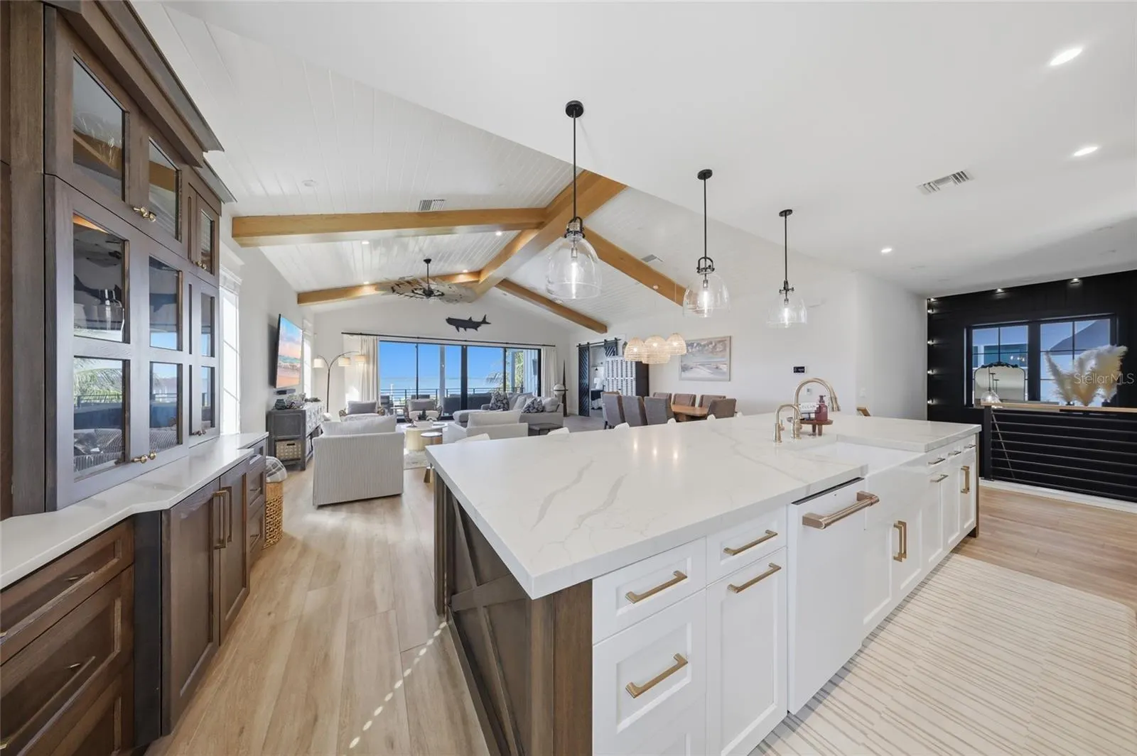 1707 PALMA SOLA BLVD