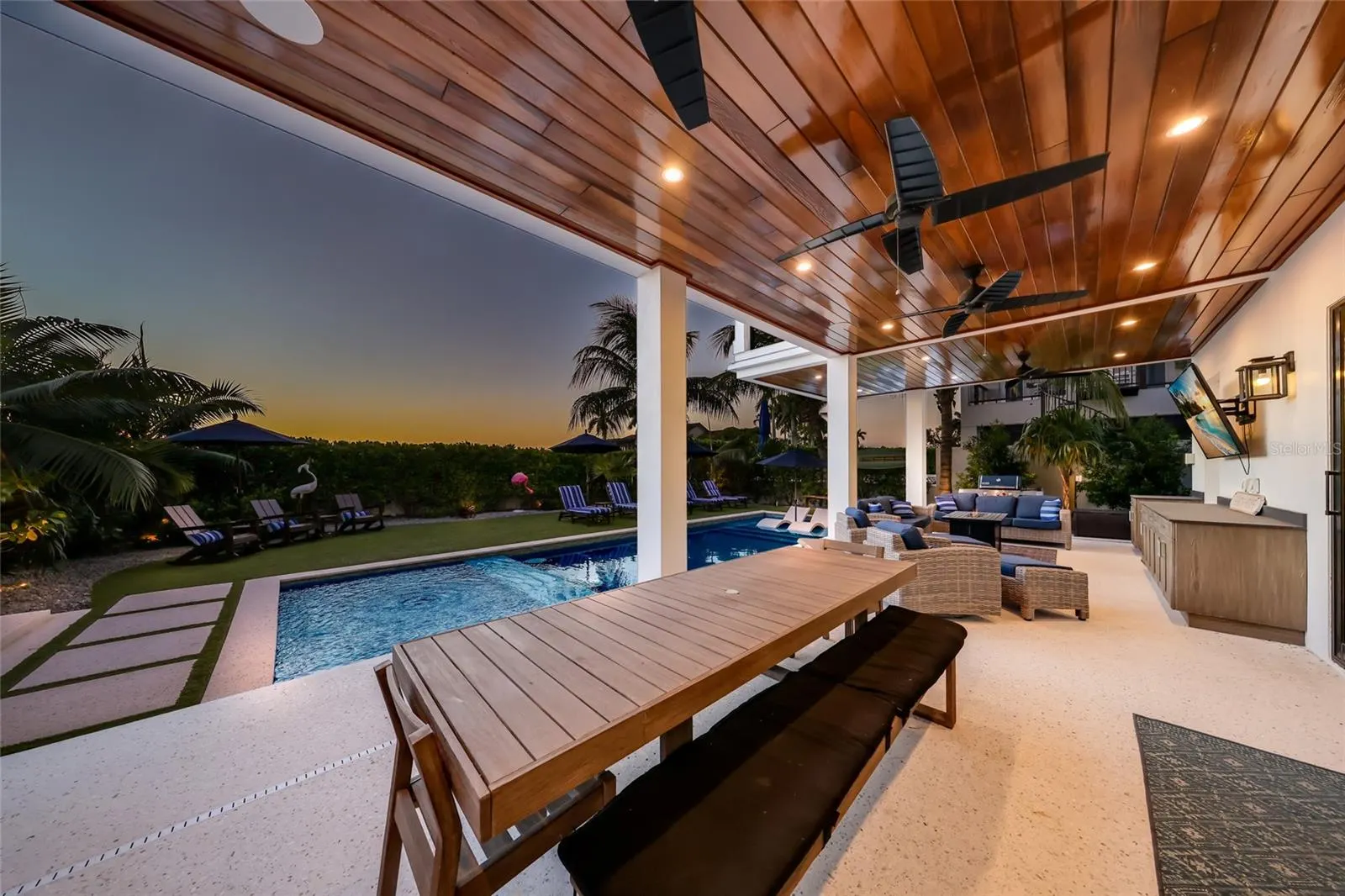 1707 PALMA SOLA BLVD