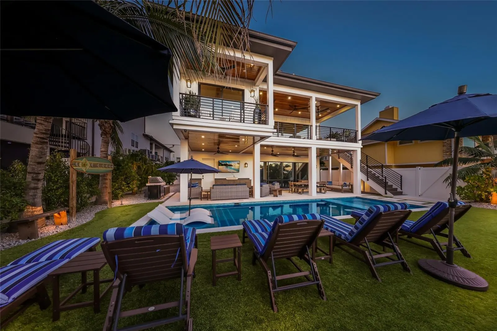 1707 PALMA SOLA BLVD