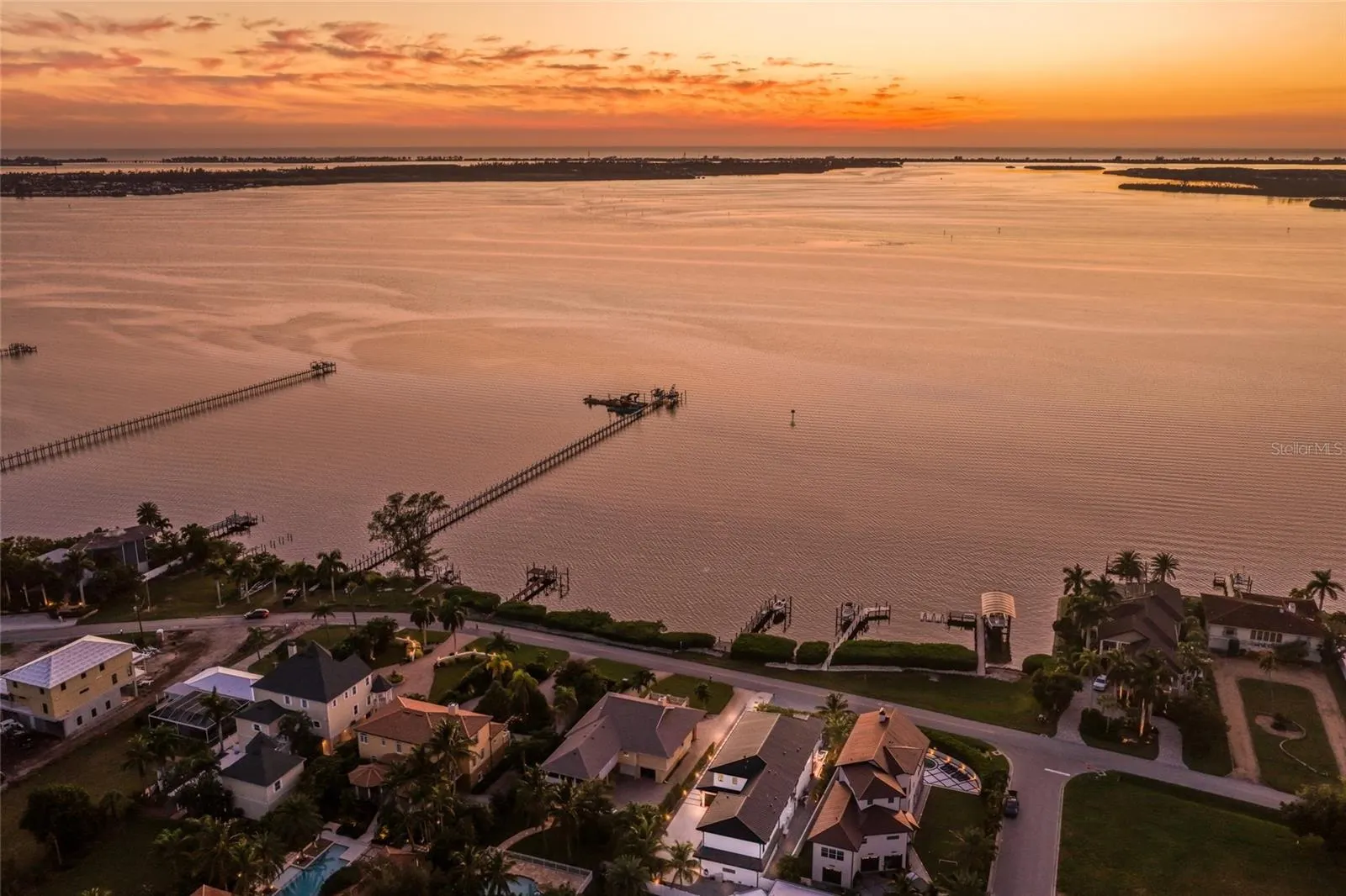1707 PALMA SOLA BLVD