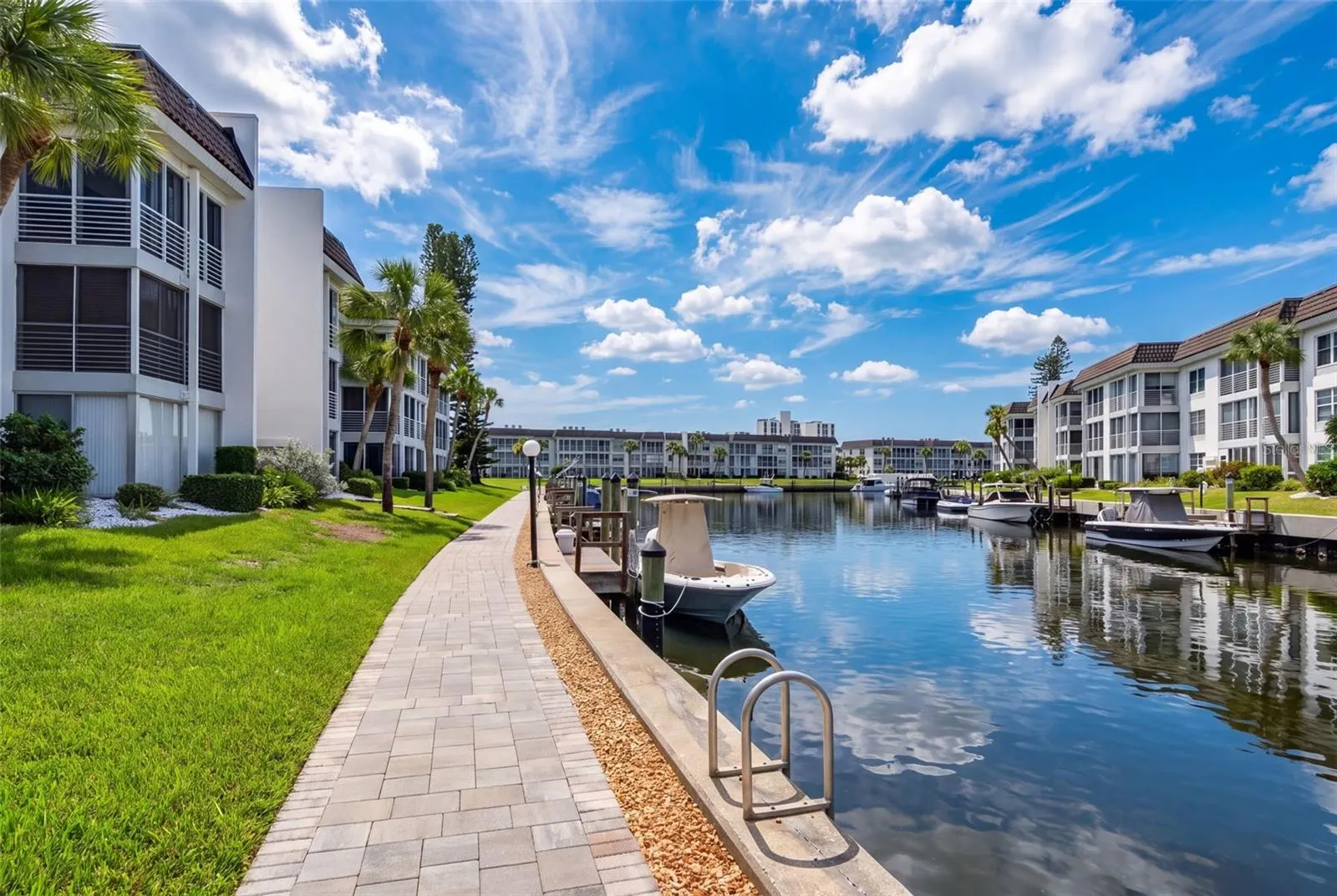 4330 FALMOUTH DR #107 #107