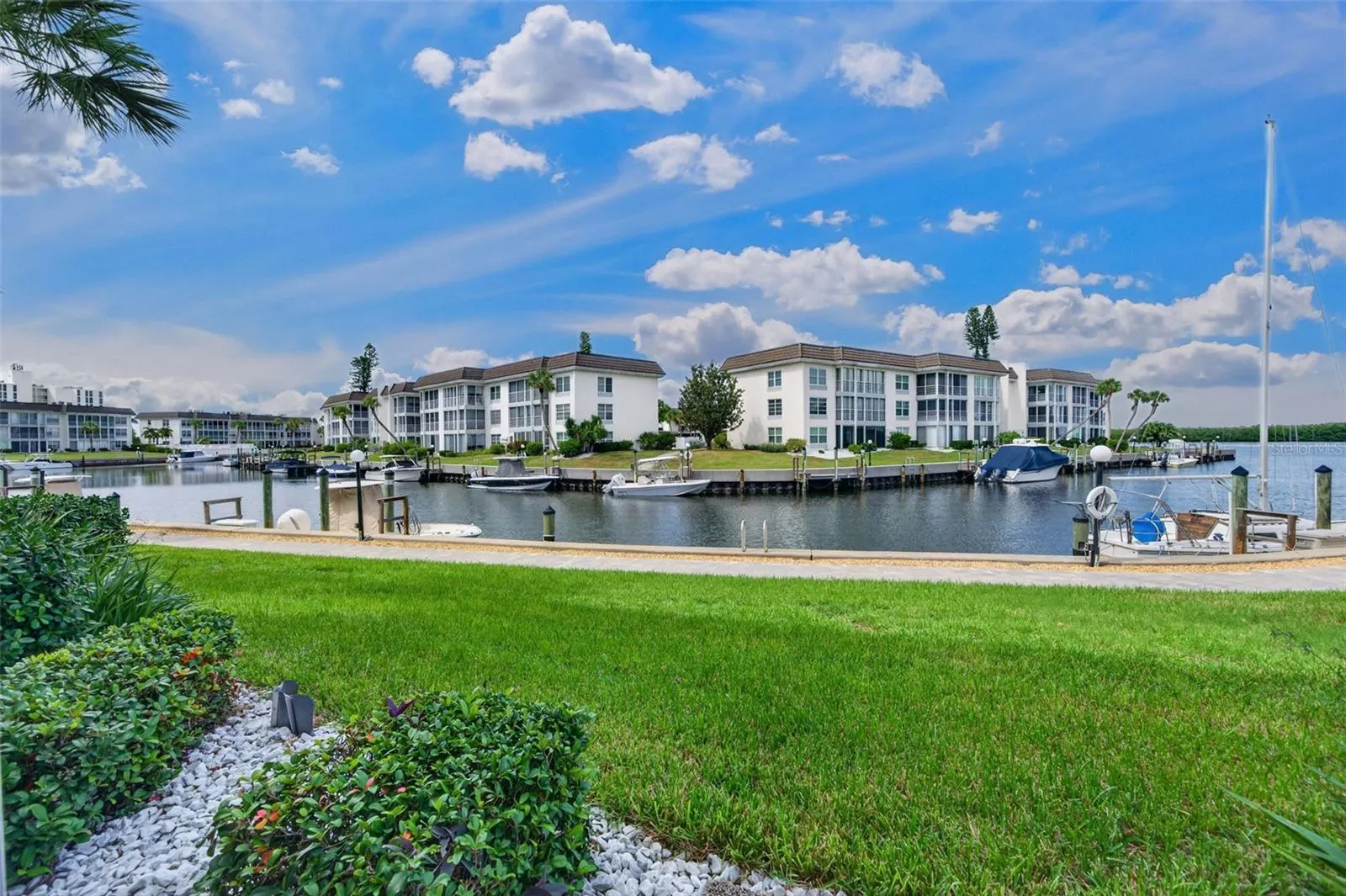 4330 FALMOUTH DR #107 #107