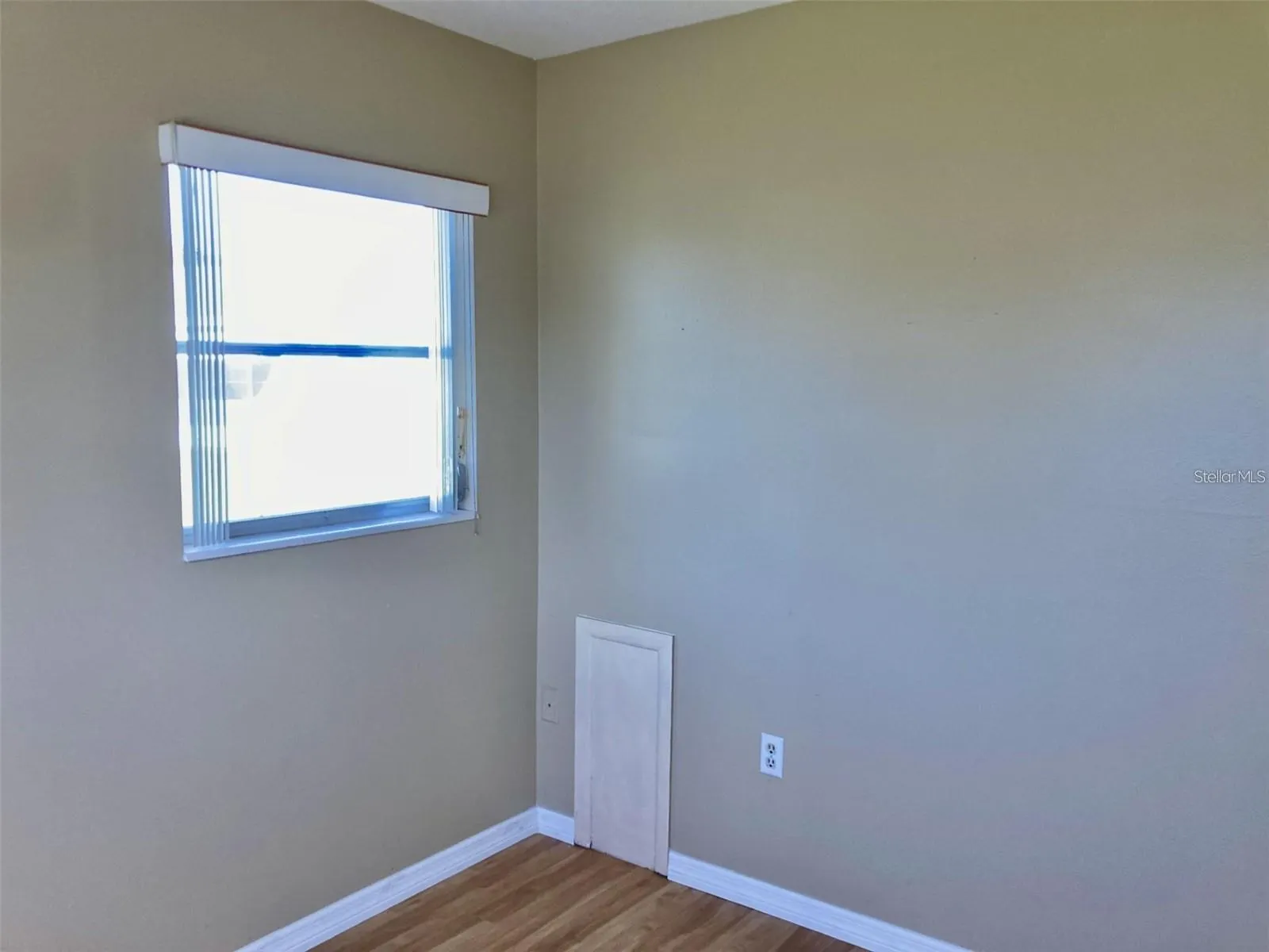6110 CORAL WAY