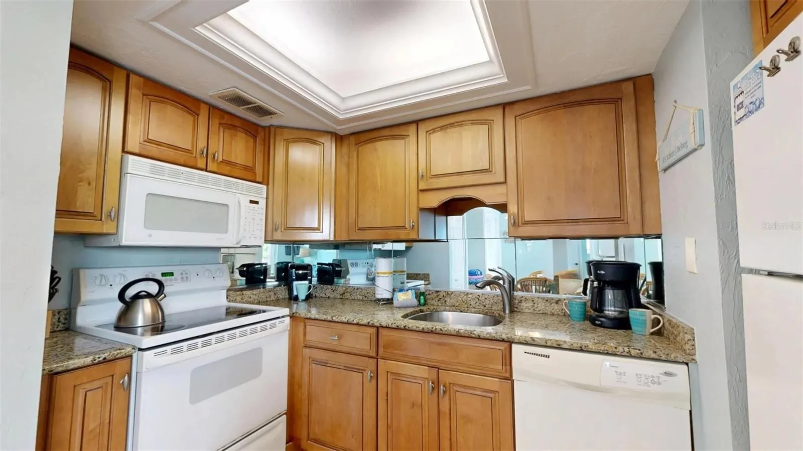 6310 MIDNIGHT PASS RD #403N #403N