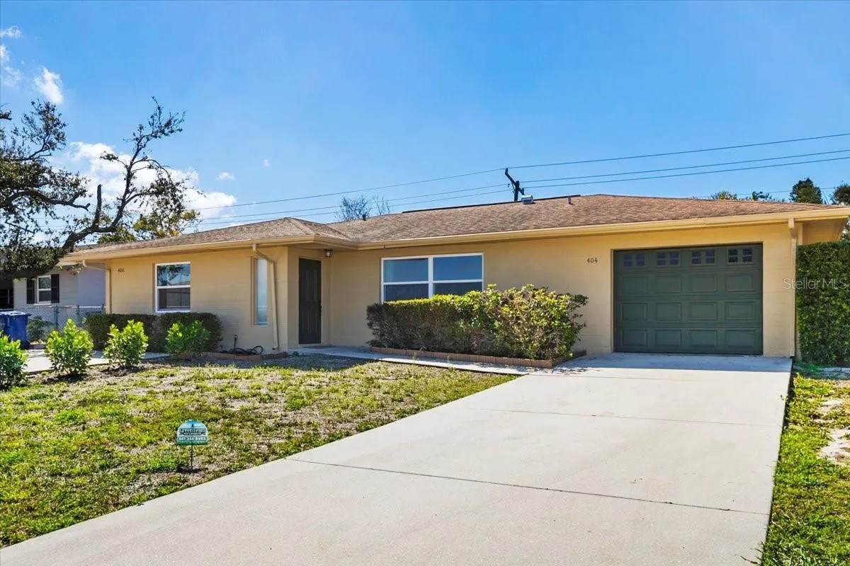 404 BRIARWOOD RD
