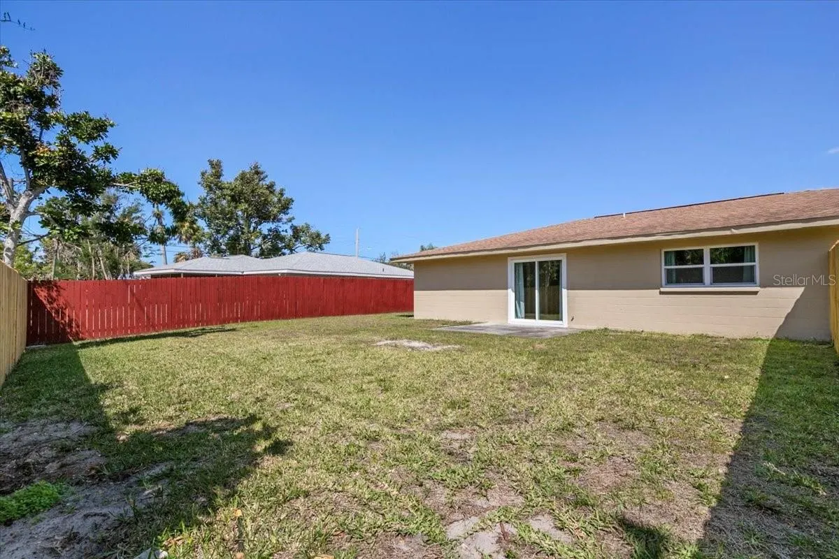 404 BRIARWOOD RD