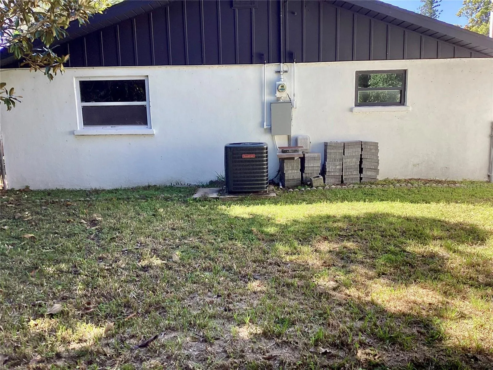 3524 CHAPEL DR