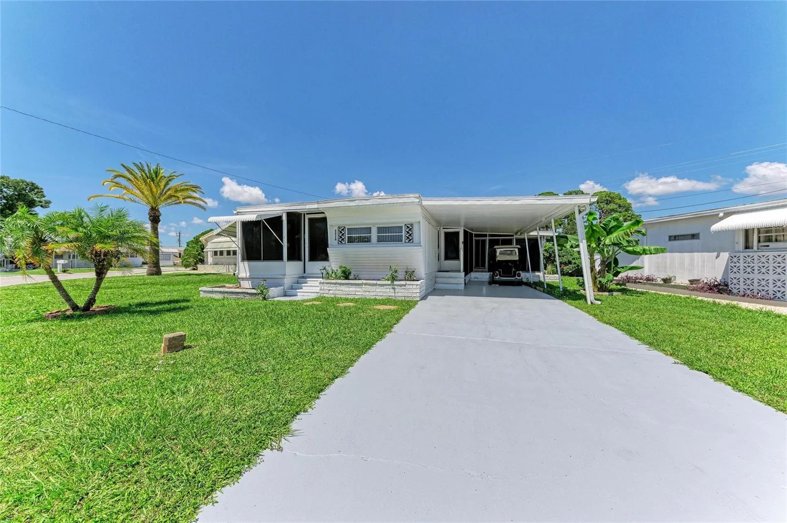 4924 OAKLAND HILLS AVE