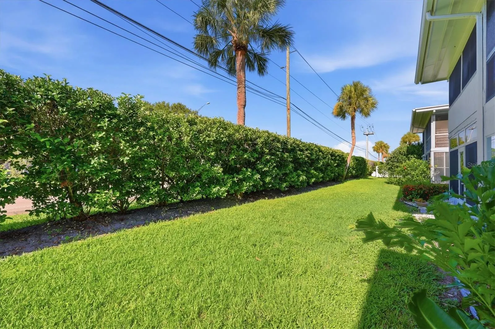 3950 ROXANE BLVD #3B #3B