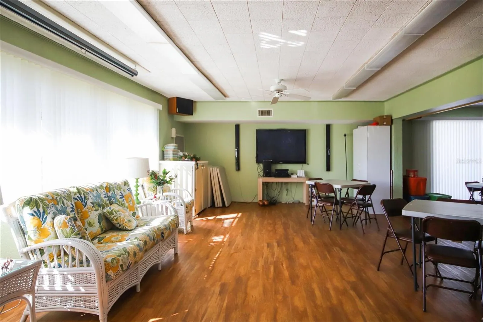 3950 ROXANE BLVD #3B #3B