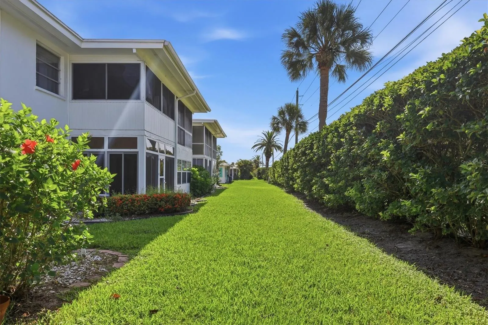 3950 ROXANE BLVD #3B #3B