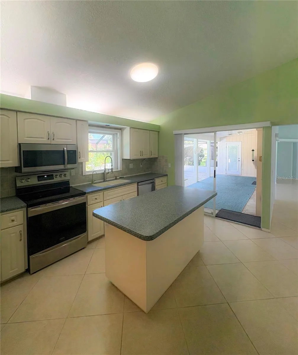 3601 GARDEN LAKES CLENET