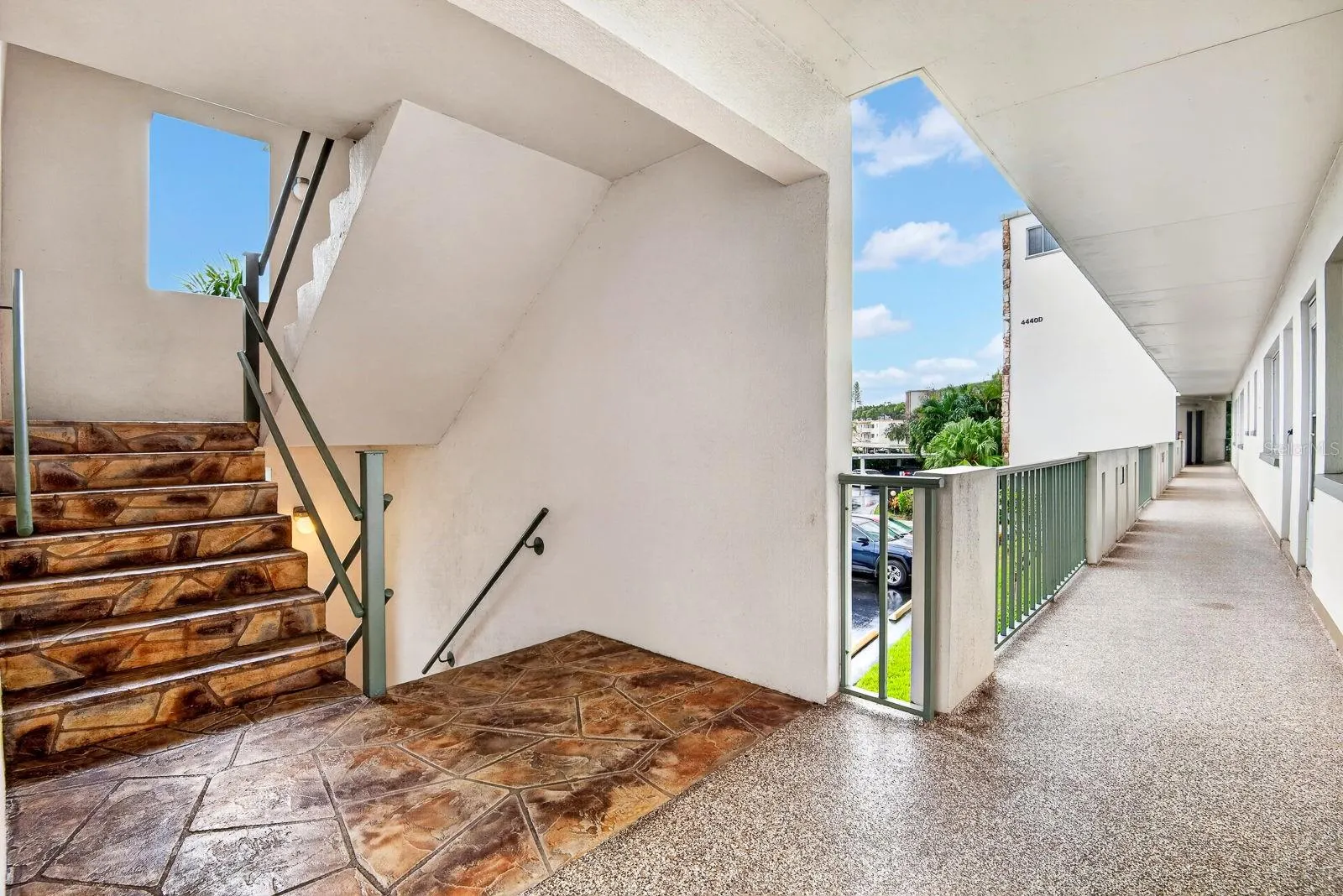 4440 IRONWOOD CIR #206D #206D