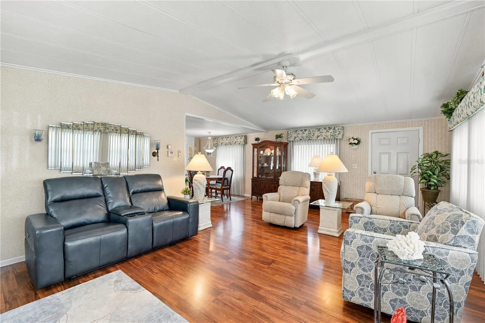 5619 BAYSHORE RD #422 #422