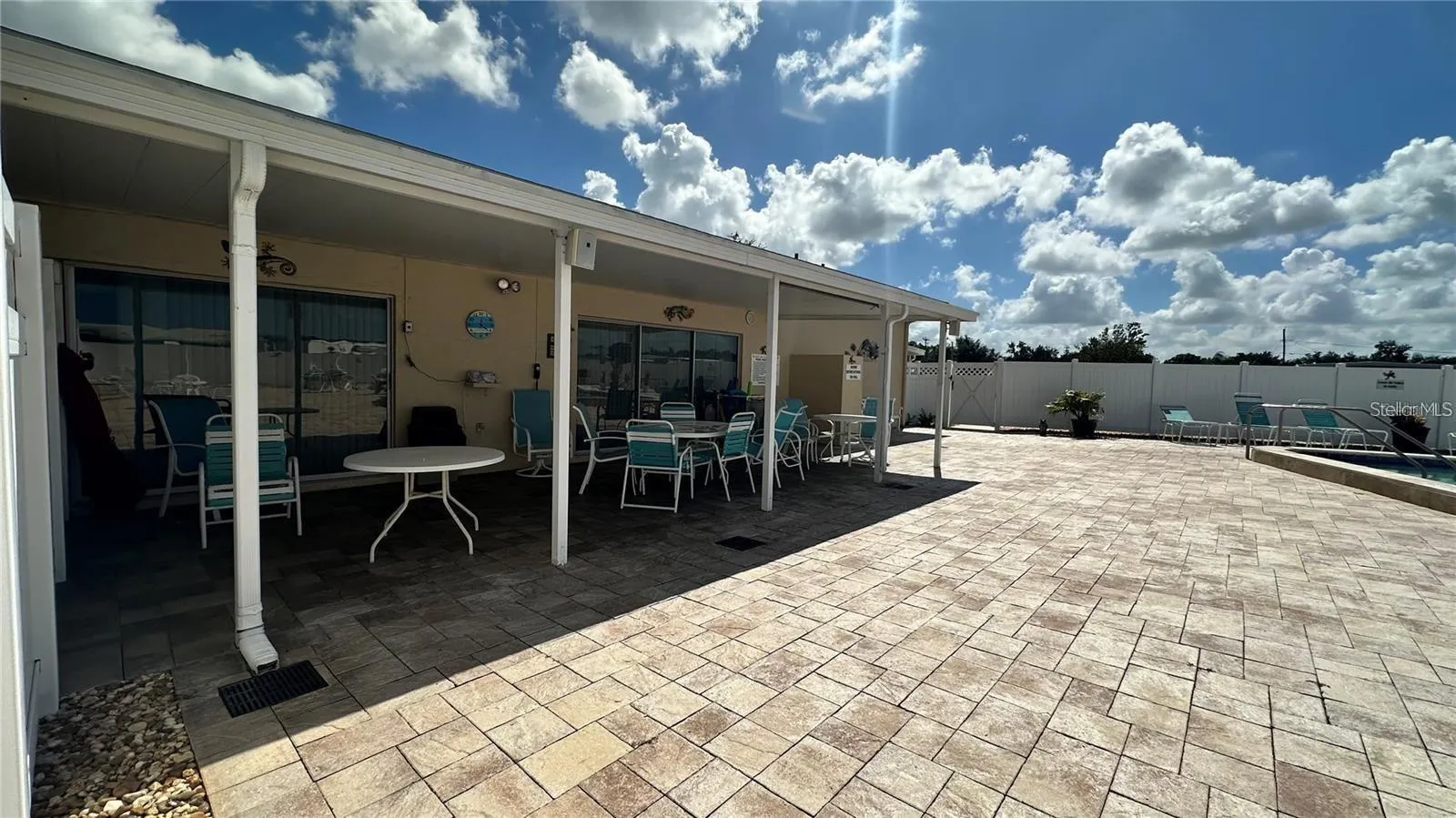 5619 BAYSHORE RD #422 #422