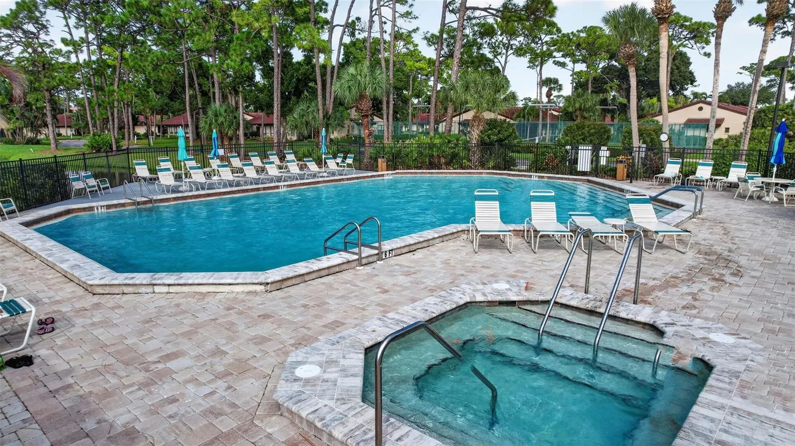 3728 PINECONE CT #164 #164