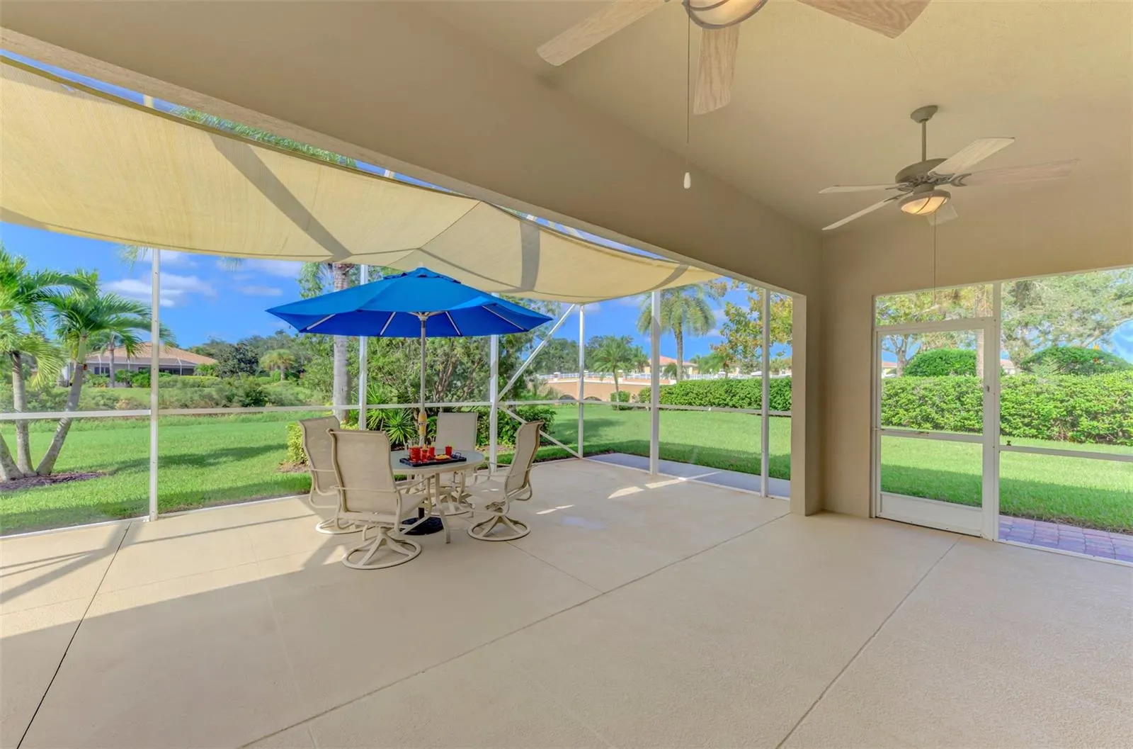 5882 BENEVENTO DR