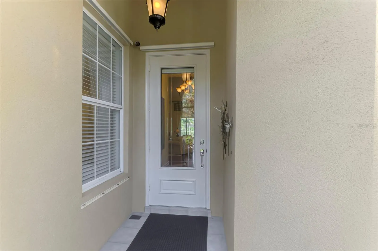 5882 BENEVENTO DR