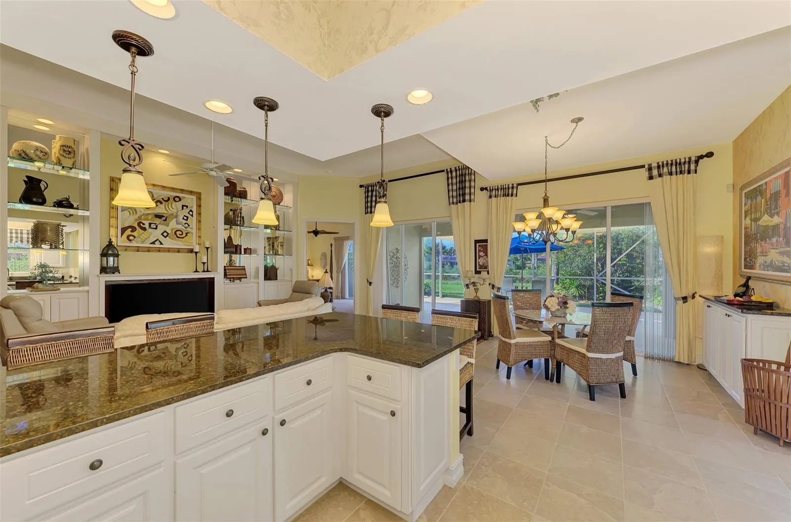 5882 BENEVENTO DR