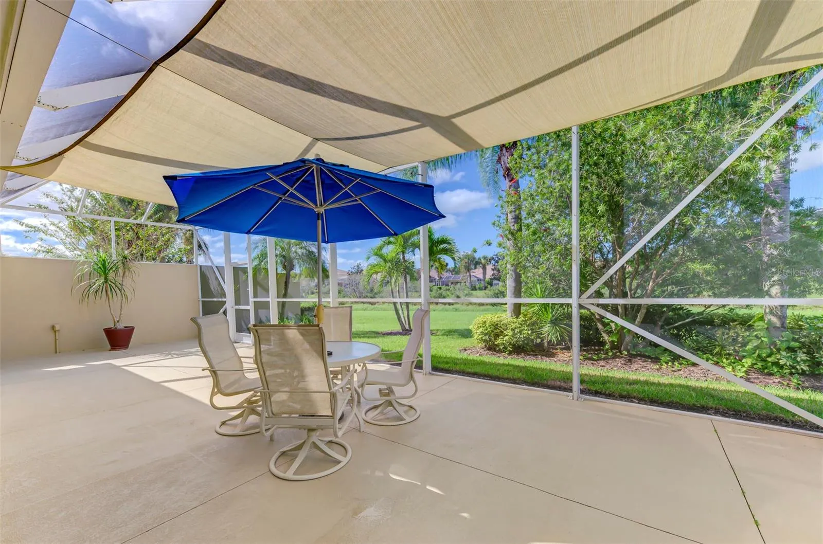 5882 BENEVENTO DR