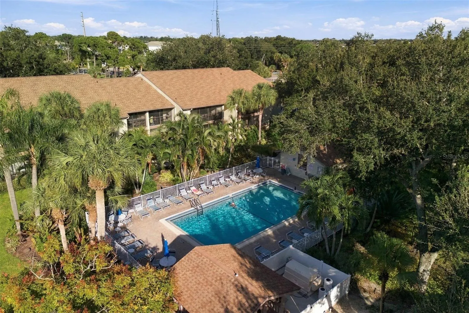 744 WHITE PINE TREE RD #207 #207