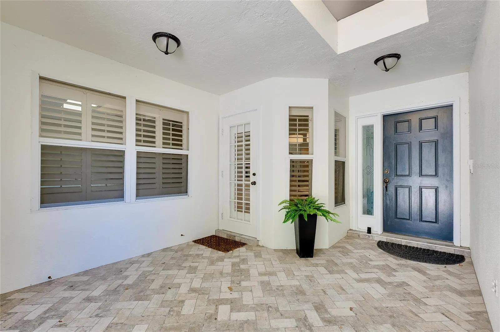 4356 CAMINO MADERA