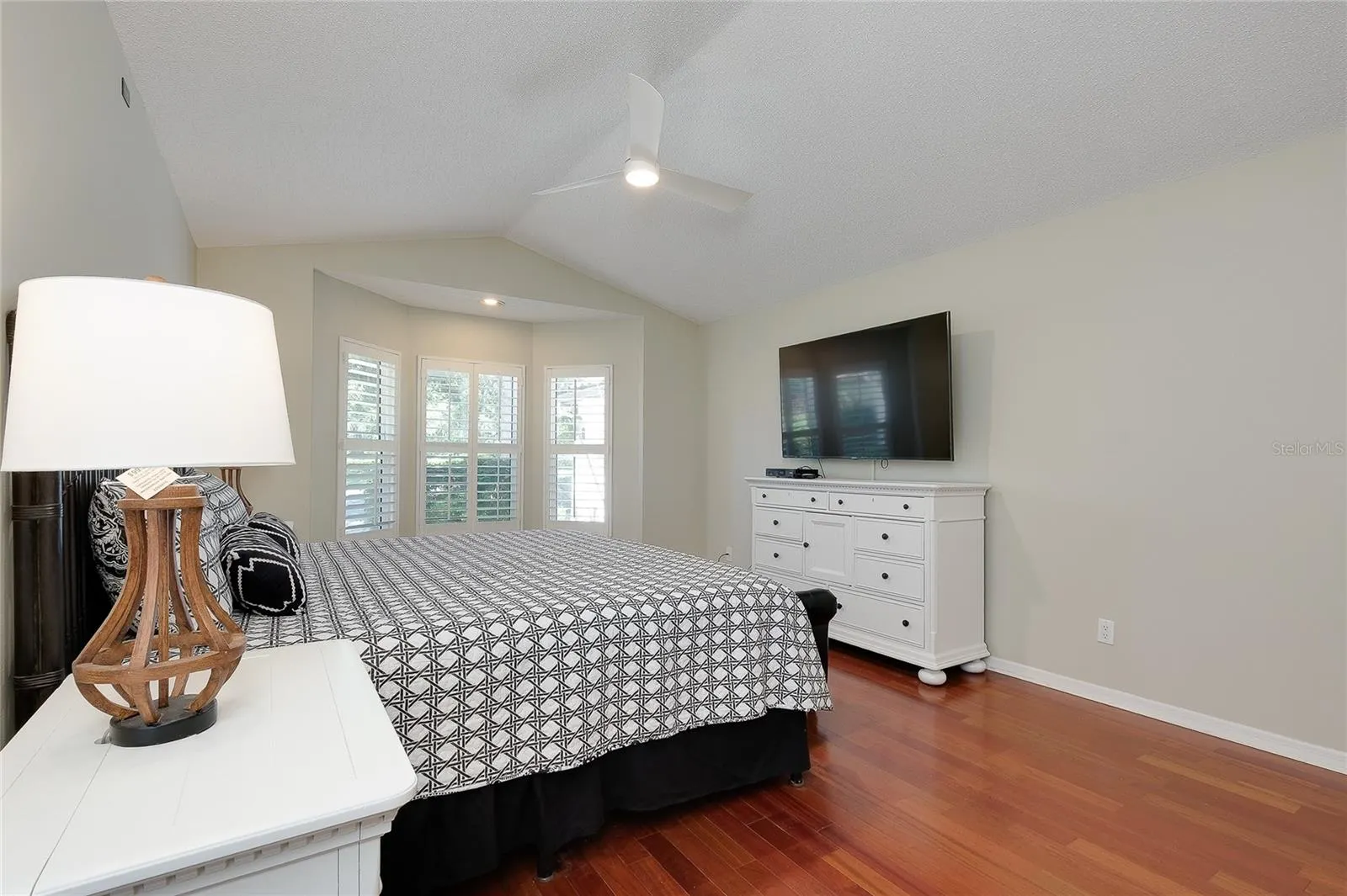 4356 CAMINO MADERA