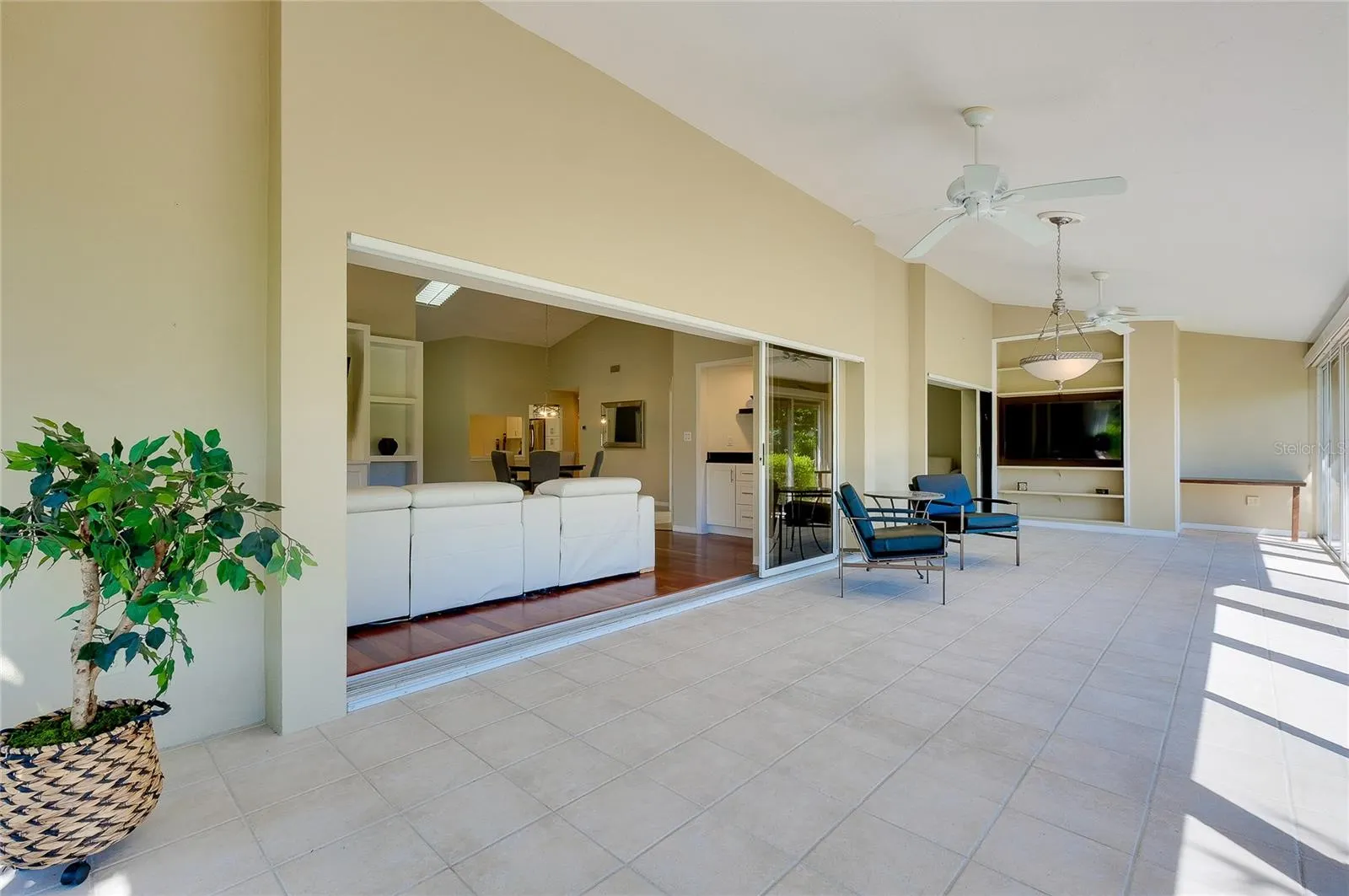 4356 CAMINO MADERA