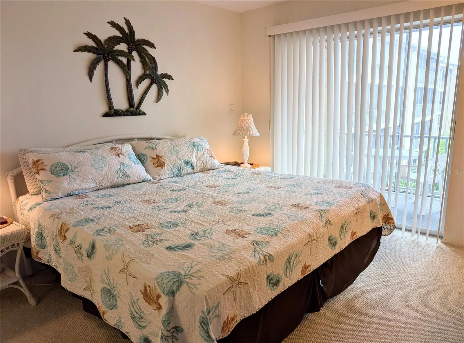 3779 LAKE BAYSHORE DR #H-402 #H-402