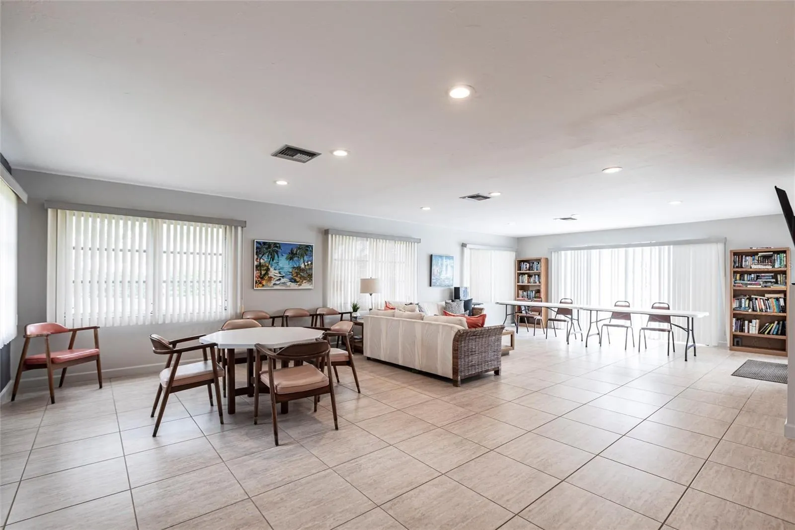 7151 WOOD CREEK DR #205 #205