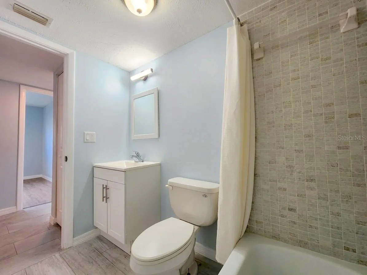 2688 CLUBHOUSE DR #201 #201