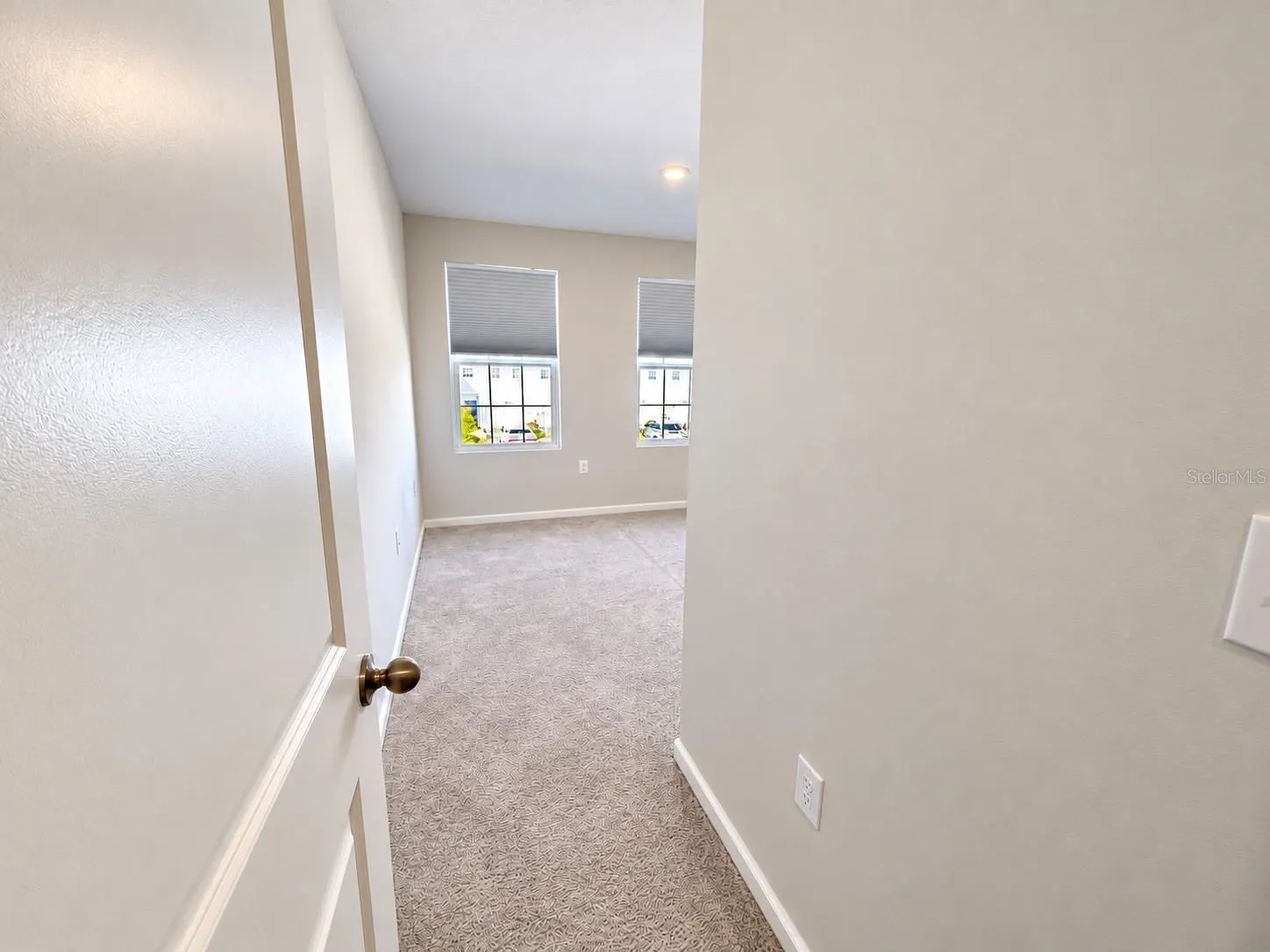 14120 CRIMSON AVE