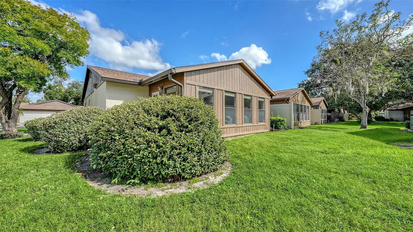 510 OAK HILL CIR #9 #9
