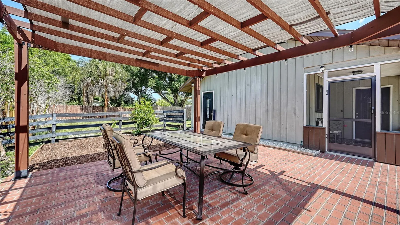 4842 + LOT 8 & 9 NUTMEG AVE