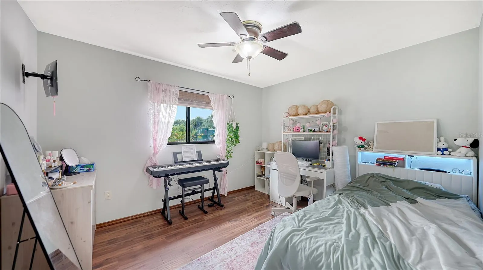 4842 + LOT 8 & 9 NUTMEG AVE