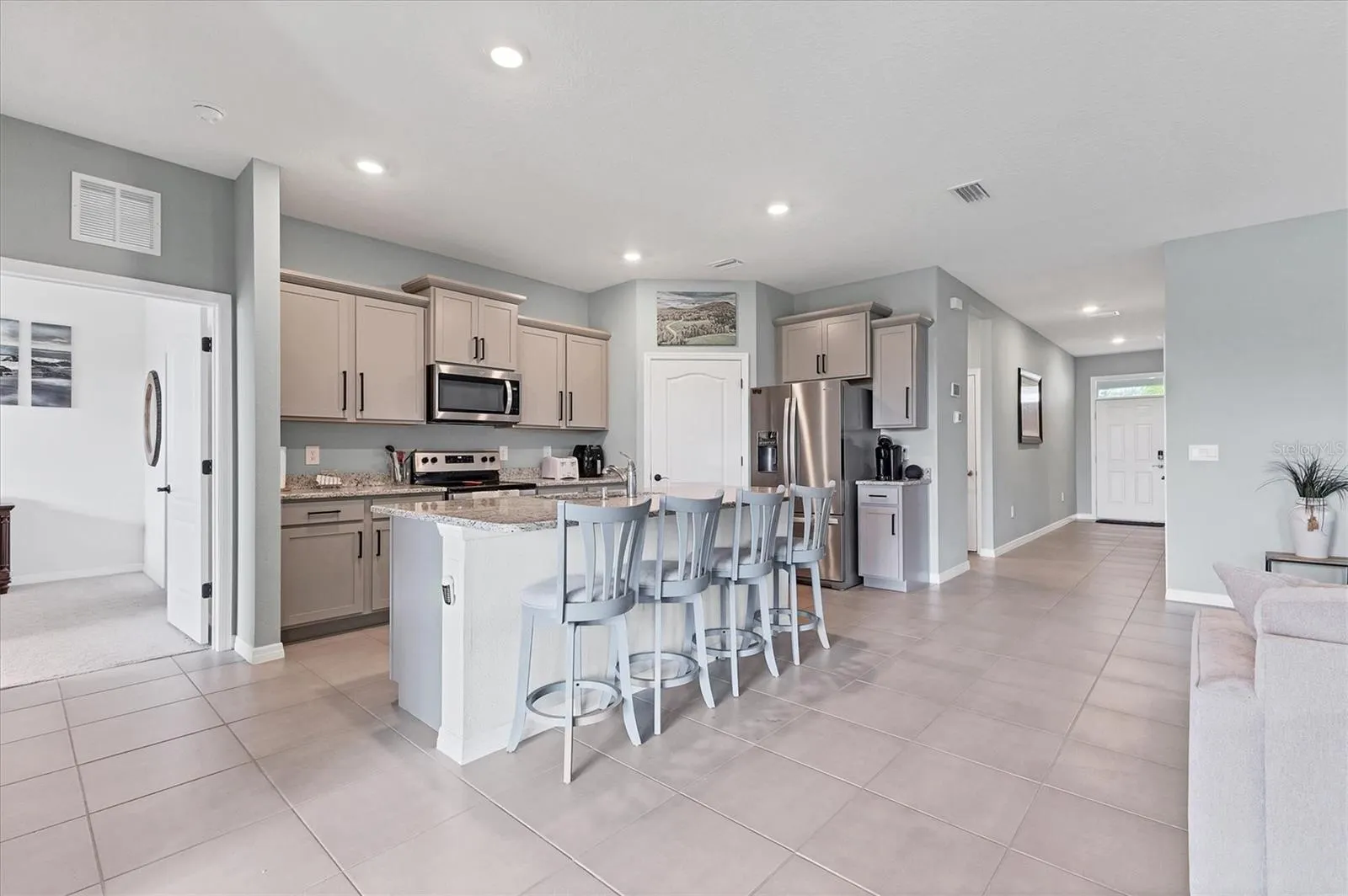5733 SILVER PALM BLVD