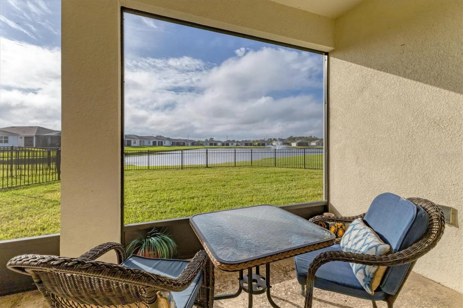 5733 SILVER PALM BLVD