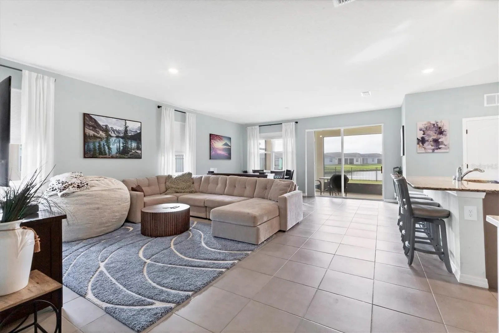 5733 SILVER PALM BLVD